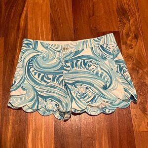 Lilly Pulitzer Turquoise and White Swirl Buttercup Shorts Size 4